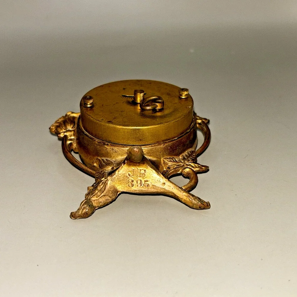 Jennings Brothers Ornate Gilt Metal Antique Clock 395